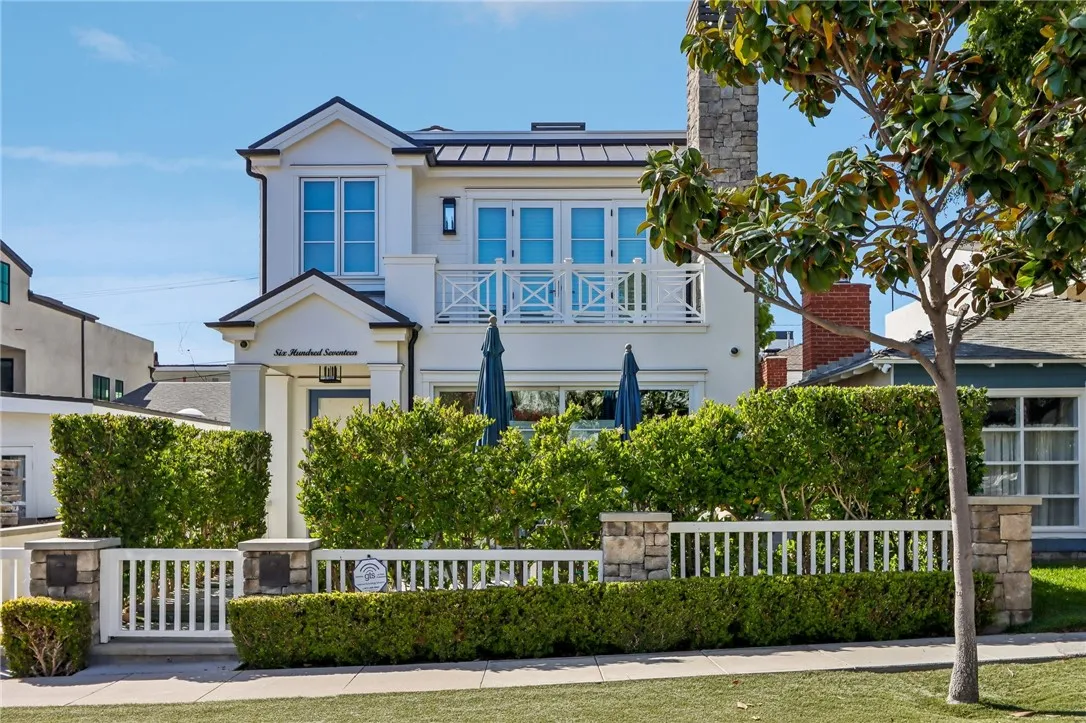 Corona Del Mar, CA 92625