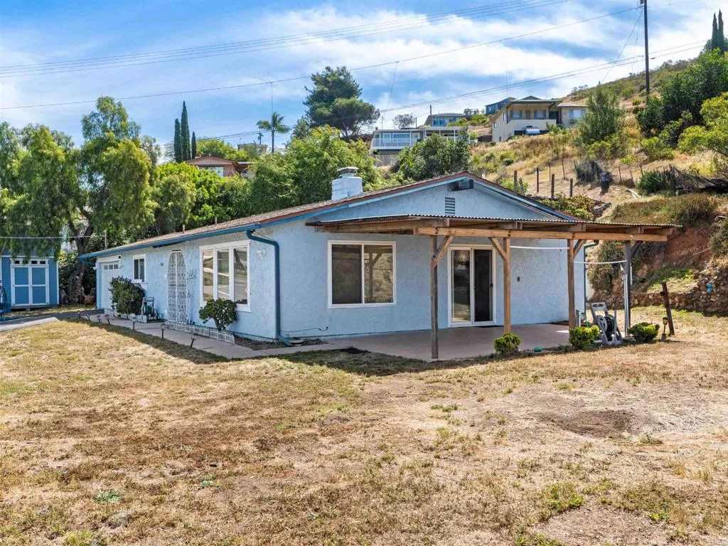 https://cdn.realtyfeed.com/cdn/127/306706206/536293014c36798022df1154595a339e.webp