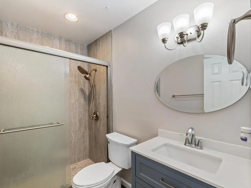https://cdn.realtyfeed.com/cdn/127/306706206/92bf596b007214f4568b006b5c082ec0.webp