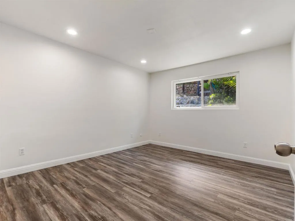 https://cdn.realtyfeed.com/cdn/127/306706206/9758b6f4012df903f7c464fd4445c859.webp