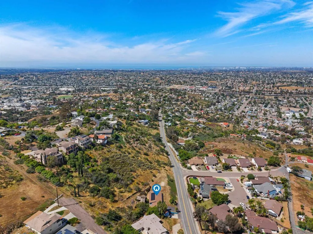 https://cdn.realtyfeed.com/cdn/127/306706206/d2f6d7ea12a44f62895213d44055a94f.webp
