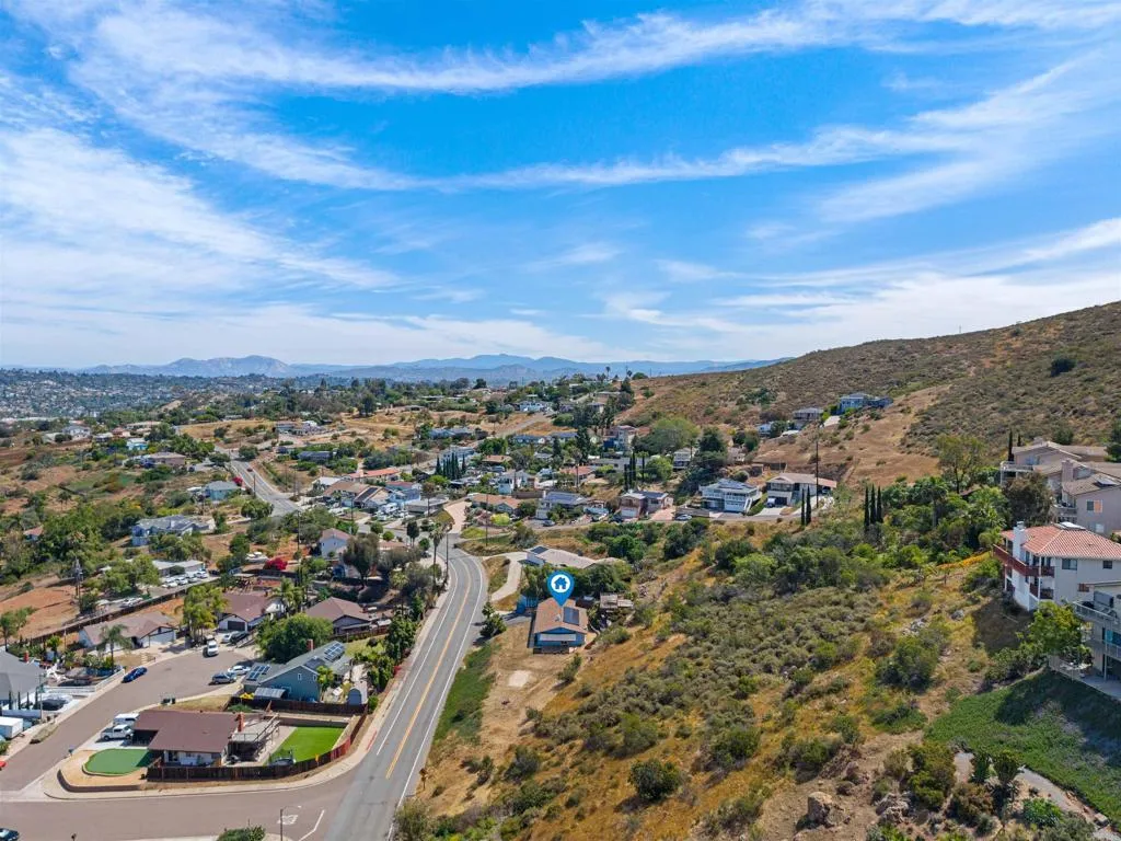 https://cdn.realtyfeed.com/cdn/127/306706206/e84b188e0dd2469b0583b93d1d561ccb.webp