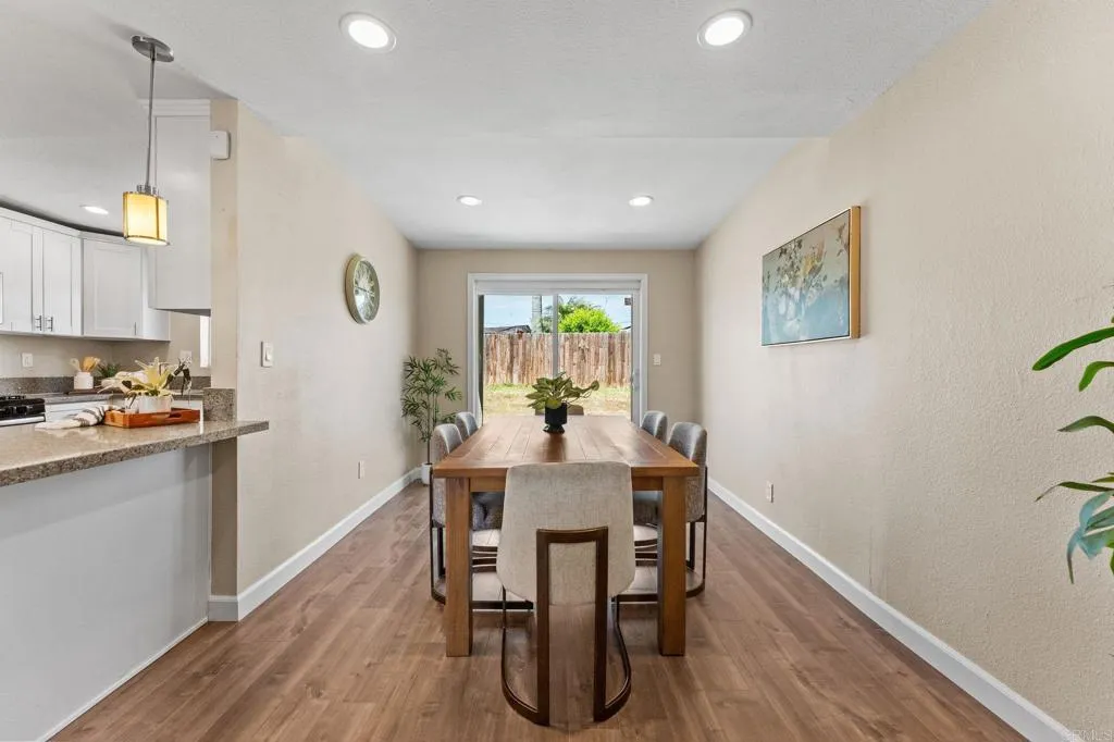 https://cdn.realtyfeed.com/cdn/127/306706217/b5a5443d3bca8a0005efc0ccd4183df7.webp