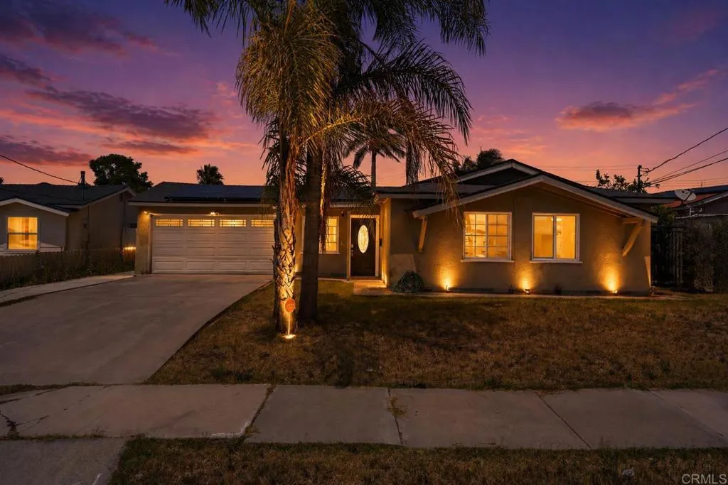 https://cdn.realtyfeed.com/cdn/127/306706217/bfe2f27bc91db820e7b687fb14cc2758.webp