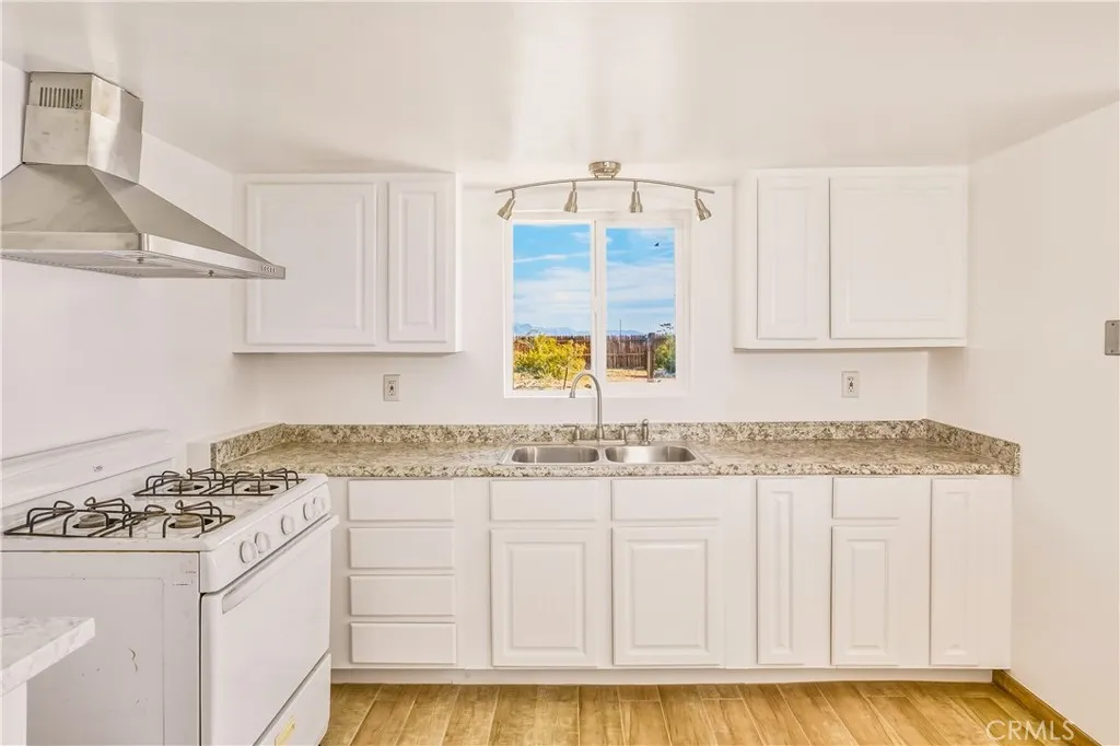 29 Palms, CA 92277