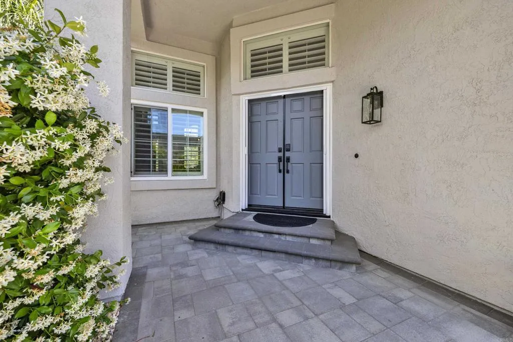 https://cdn.realtyfeed.com/cdn/127/306706257/0352155e1a269bf64e90ff9f4d179144.webp
