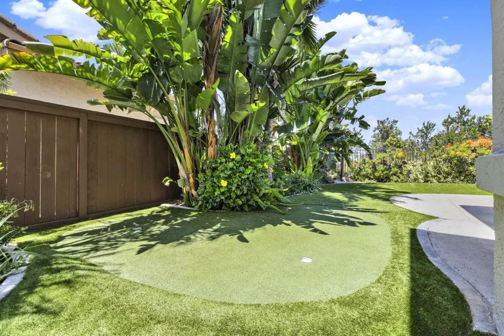 https://cdn.realtyfeed.com/cdn/127/306706257/2b3eee110e150554ca183d1974c95e72.webp