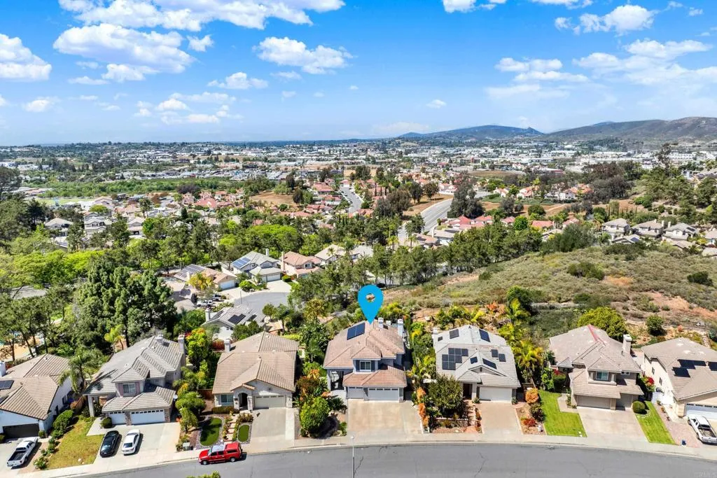 https://cdn.realtyfeed.com/cdn/127/306706257/e3207db051c6c85e128fb96c422a0b41.webp