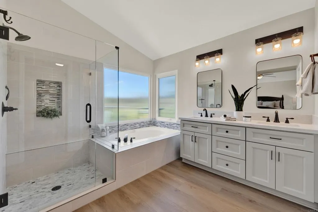 https://cdn.realtyfeed.com/cdn/127/306706257/f8d2be3ab0b59df687fb683943f18870.webp