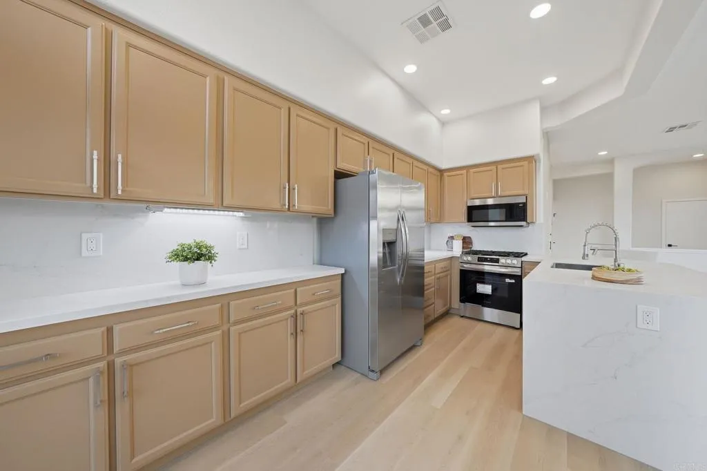 Photo #13: PTP2603249 Listing: Photo #13