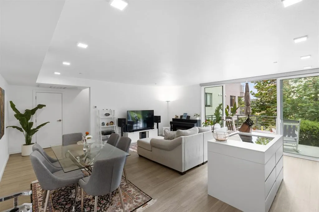 Photo #1: NDP2604136 Listing: Photo #1