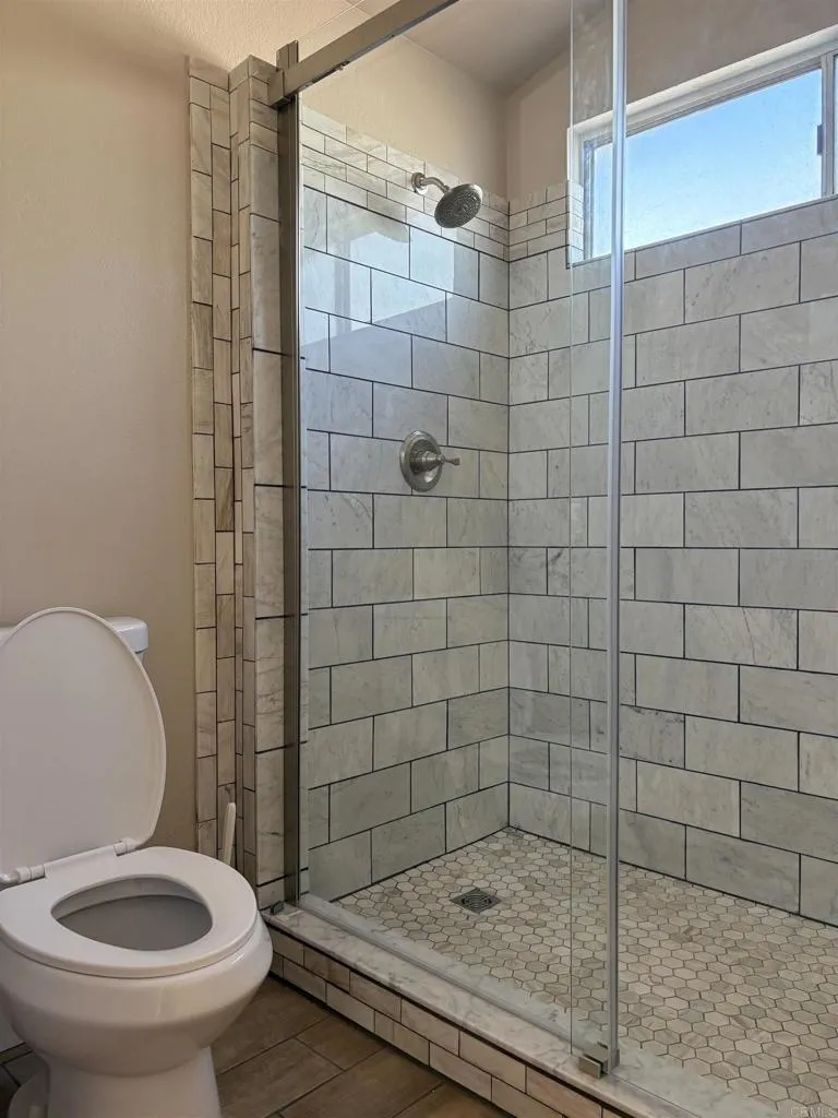 https://cdn.realtyfeed.com/cdn/127/306706331/482ca7c21aac4ebc4cedde0b78068375.webp