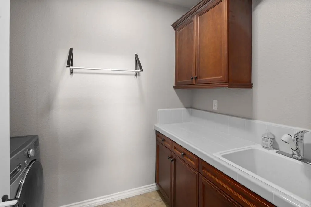 Photo #37: NDP2604138 Listing: Photo #37