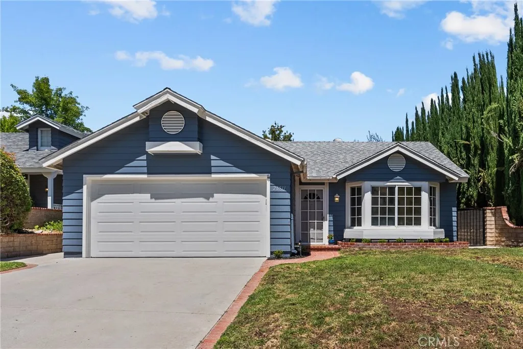Castaic, CA 91384