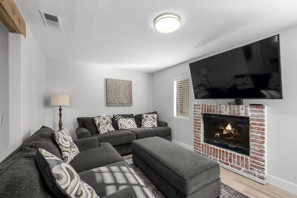 Photo #11: PTP2603254 Listing: Photo #11