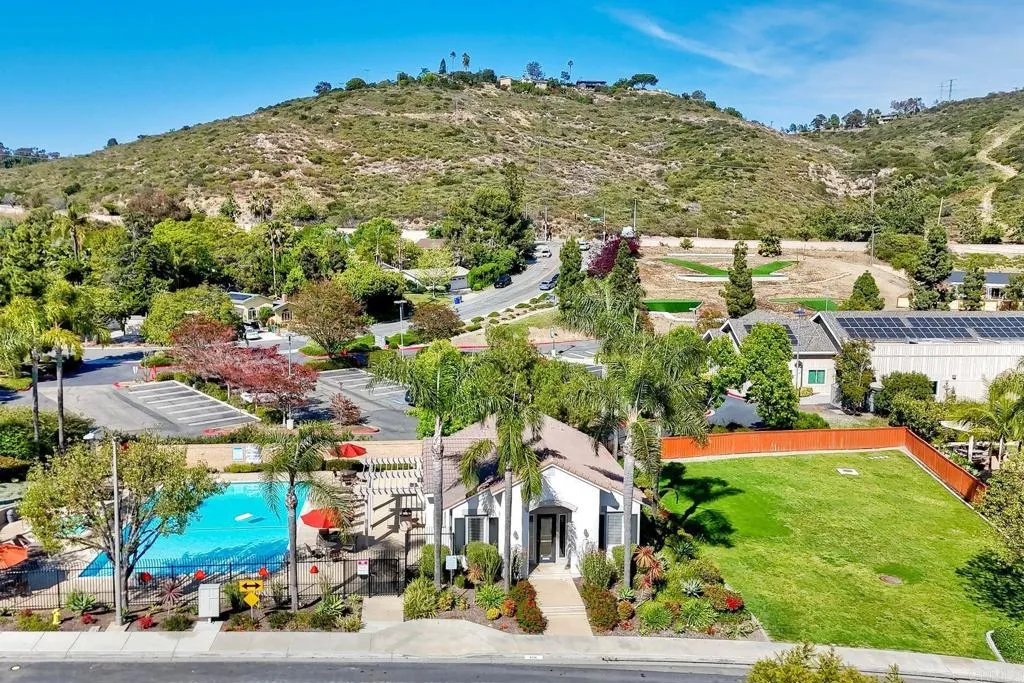 https://cdn.realtyfeed.com/cdn/127/306706373/1b4066378fe87a8a26633346c3e1bd75.webp