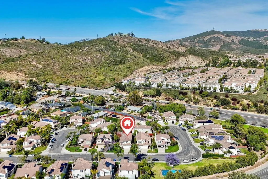 https://cdn.realtyfeed.com/cdn/127/306706373/d614598a4b74b13ee3942da7cb07697c.webp