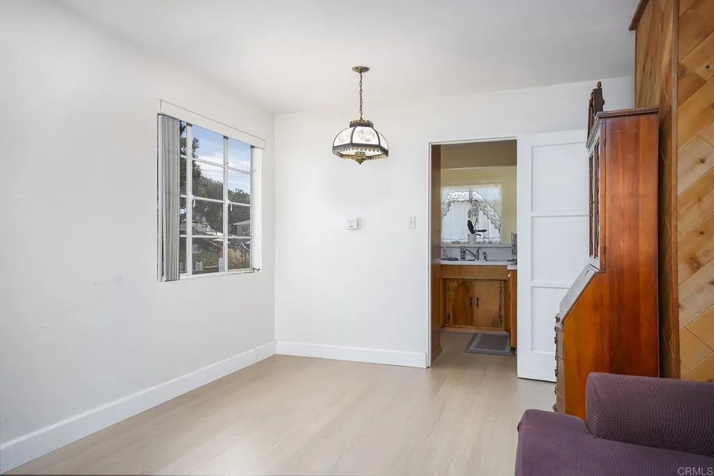 https://cdn.realtyfeed.com/cdn/127/306706389/194755511dabed36fd76f0686f3fff7f.webp