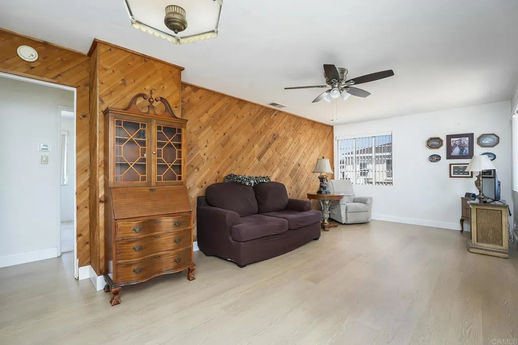 https://cdn.realtyfeed.com/cdn/127/306706389/d9feb7a9745b65e82dae9ed463026c7c.webp