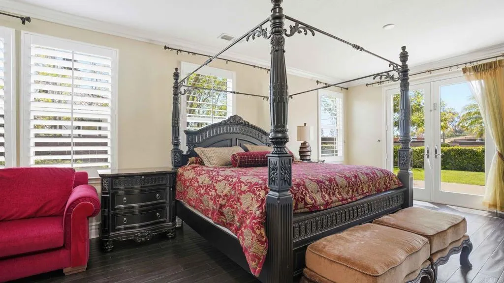 https://cdn.realtyfeed.com/cdn/127/306706405/2bc4087c6a565e53ed035d46973fb8e5.webp