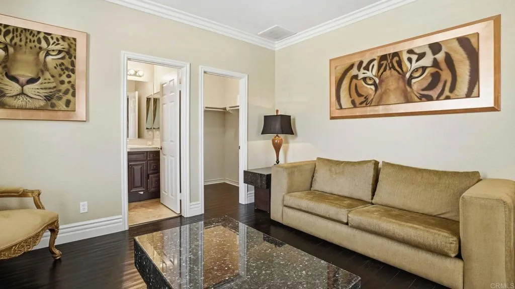 https://cdn.realtyfeed.com/cdn/127/306706405/2c48e30abc206acb6464ef5c06a1ae03.webp