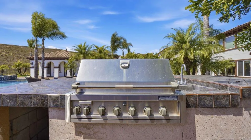 https://cdn.realtyfeed.com/cdn/127/306706405/40c04ef54eb85f97c5b6c45966b43241.webp