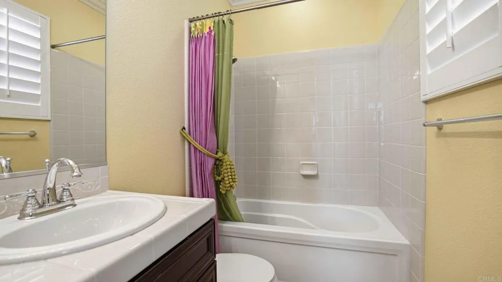 https://cdn.realtyfeed.com/cdn/127/306706405/63afcd81c826ec57cd0f7919d6b620b7.webp