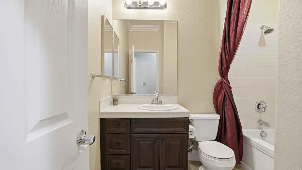 https://cdn.realtyfeed.com/cdn/127/306706405/64fc9bacbfa04fb4284511fa48c7b5bc.webp