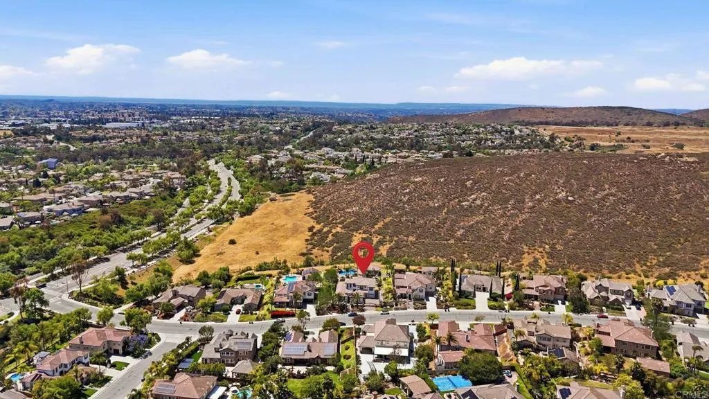 https://cdn.realtyfeed.com/cdn/127/306706405/68ad525cab8fd05dfb7482c569344311.webp