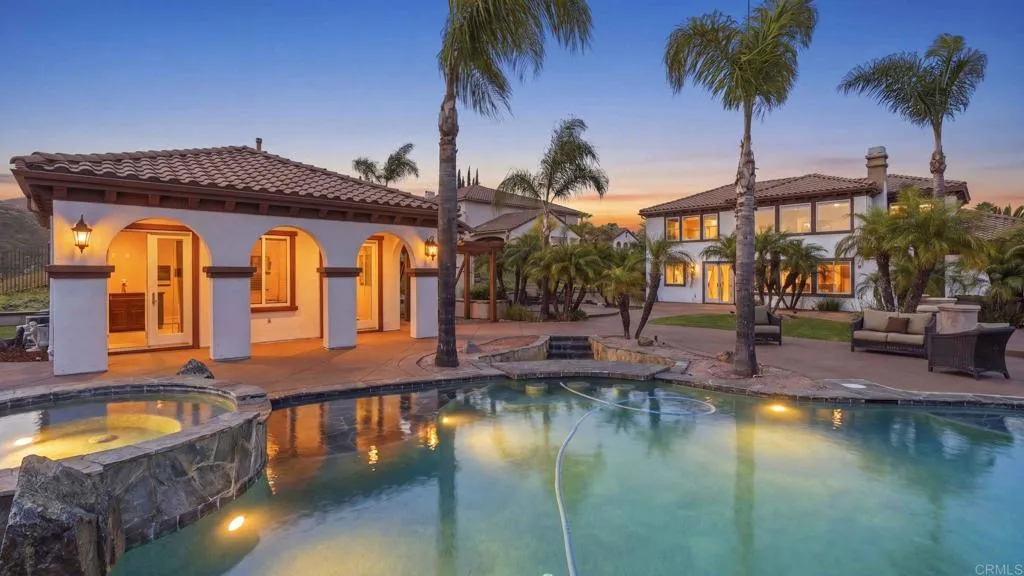 https://cdn.realtyfeed.com/cdn/127/306706405/6c973a2b590c59f9cc43aa178df91fe7.webp