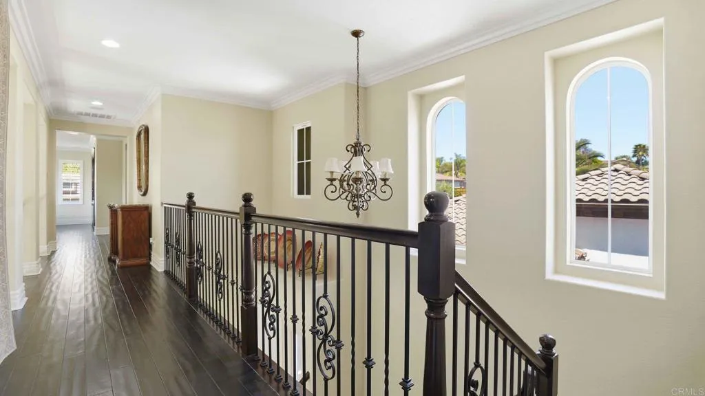 https://cdn.realtyfeed.com/cdn/127/306706405/c8425befb4bb2a1bdb37bfaa558213cd.webp
