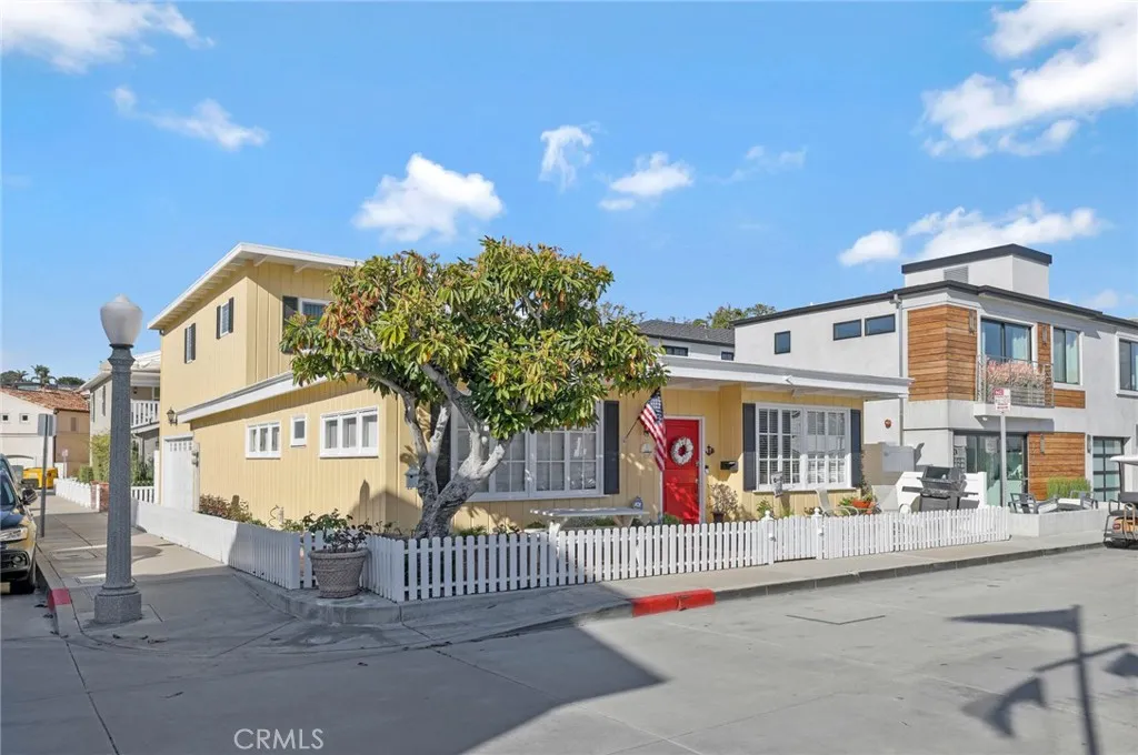Newport Beach, CA 92662