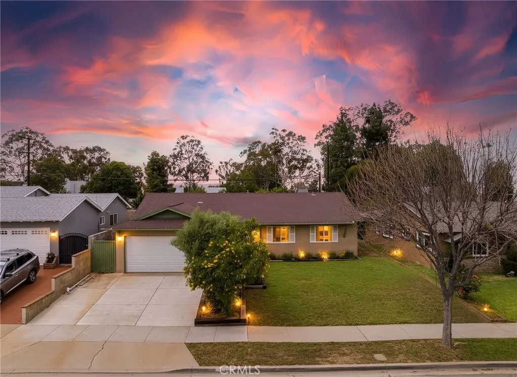 Corona, CA 92882