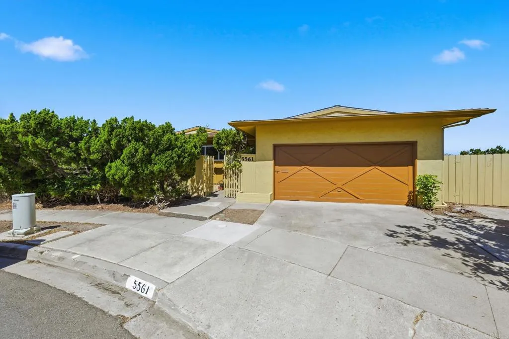 https://cdn.realtyfeed.com/cdn/127/306706495/0b1b3c1793116586f80ac8445b3f219b.webp