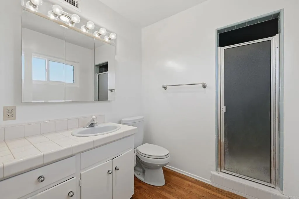 https://cdn.realtyfeed.com/cdn/127/306706495/fa9be34e52e13fa9fc5d06e14e9da05d.webp