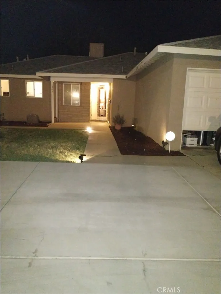 Lancaster, CA 93534