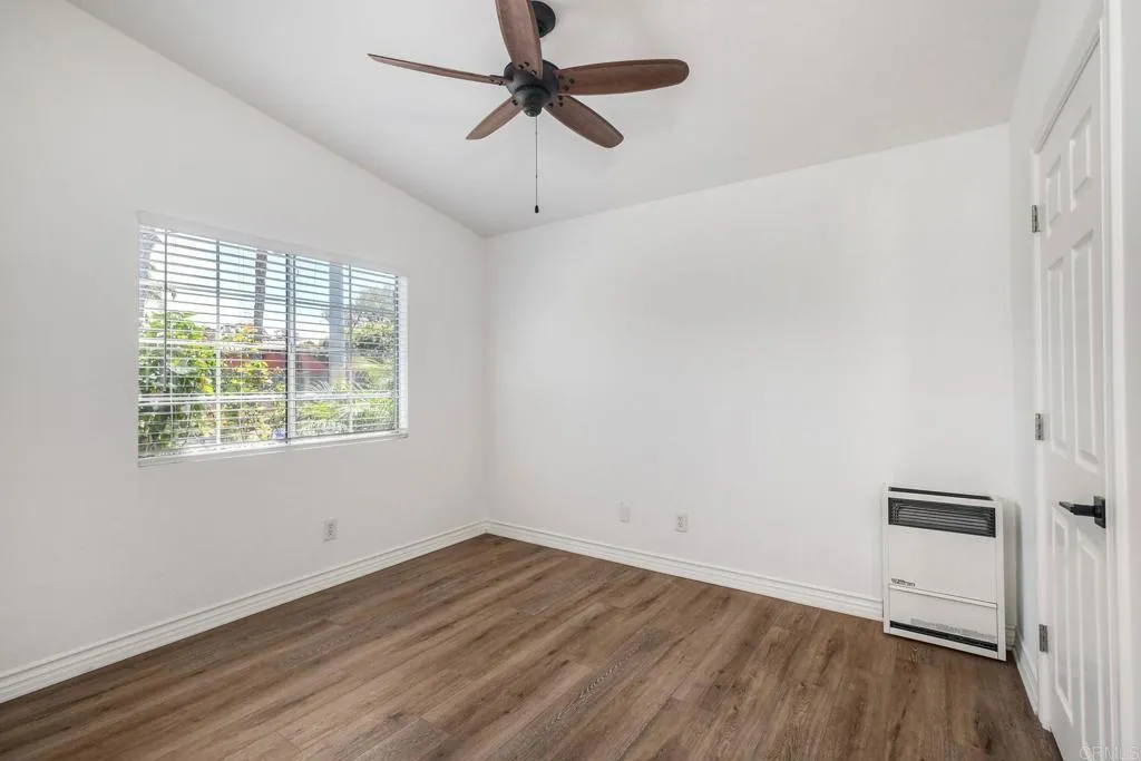 https://cdn.realtyfeed.com/cdn/127/306706514/1d3df0487c4d37003a446606414a8a21.webp