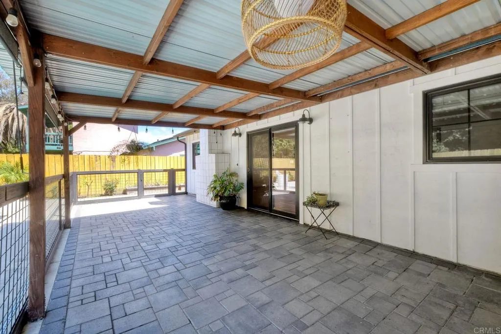 https://cdn.realtyfeed.com/cdn/127/306706514/91f9a9942fe22a489cb52b72c7cd8915.webp