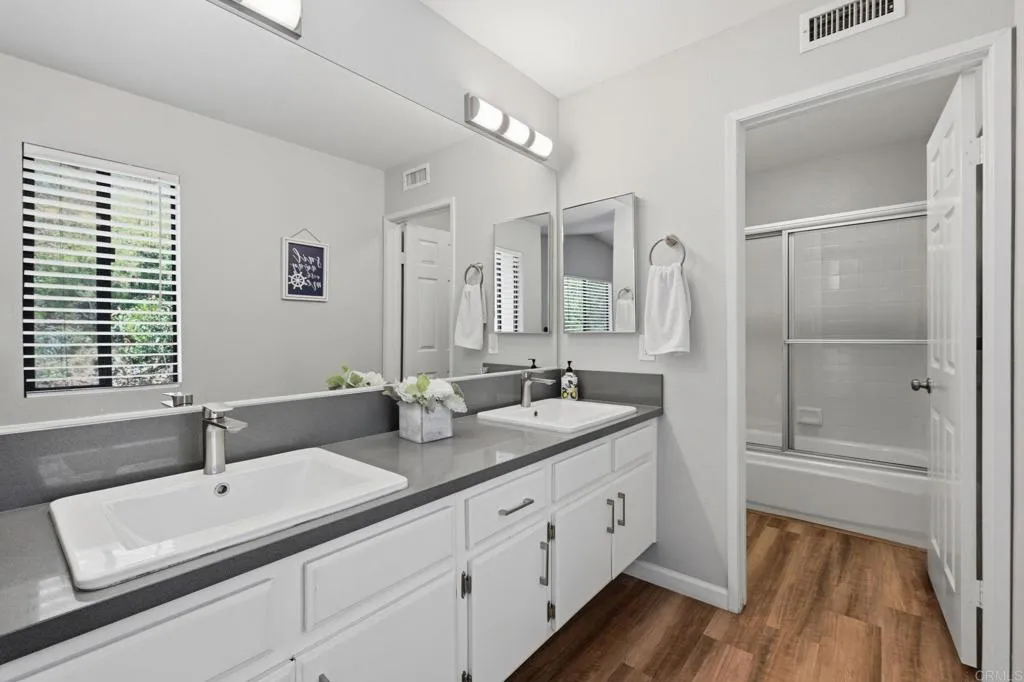 Photo #21: PTP2603258 Listing: Photo #21