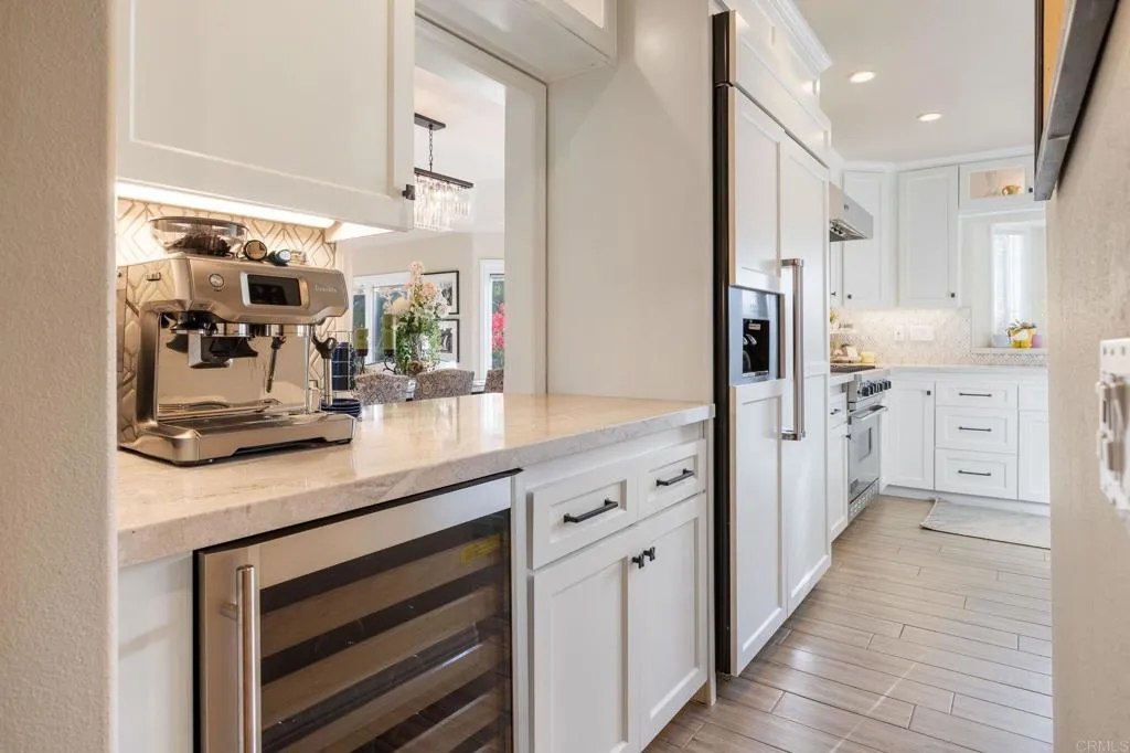 https://cdn.realtyfeed.com/cdn/127/306706536/05a32b798f9ddcb8824b46ec7b7109d3.webp