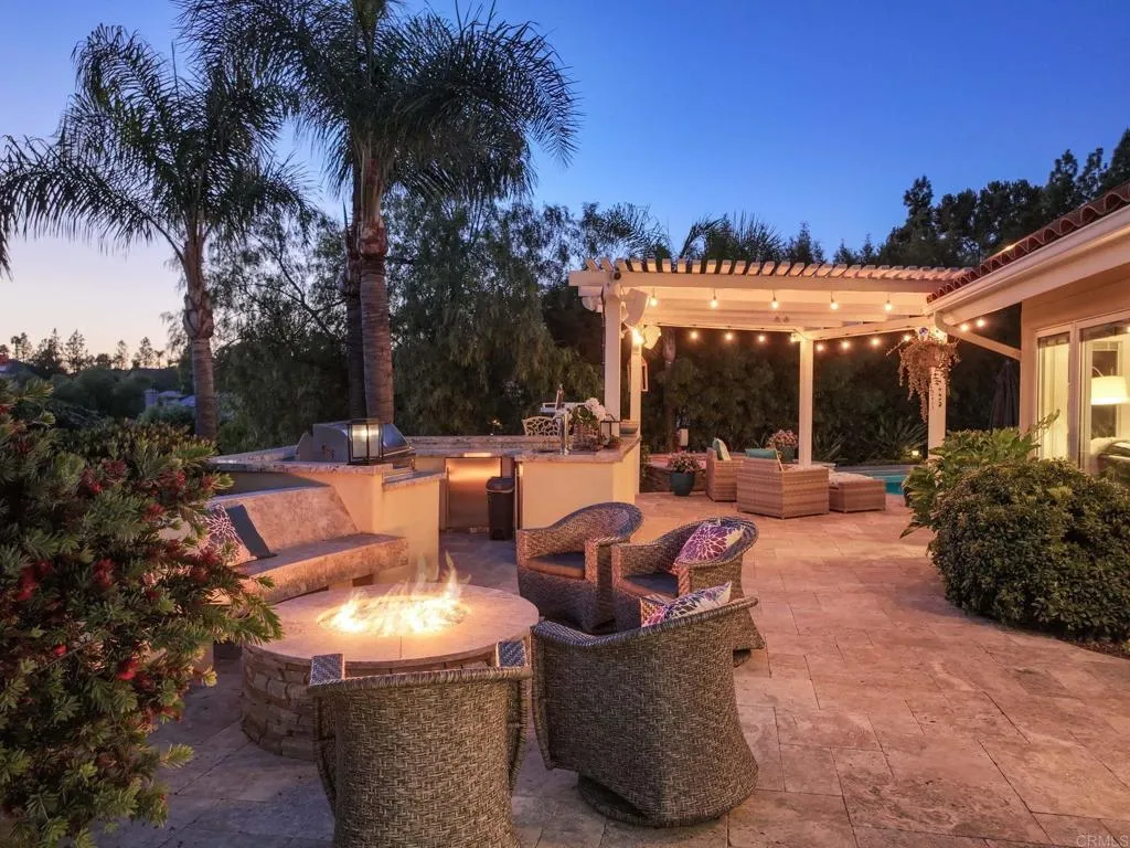 https://cdn.realtyfeed.com/cdn/127/306706536/1e98402a43dbdef86b5a3a562ed72f1b.webp