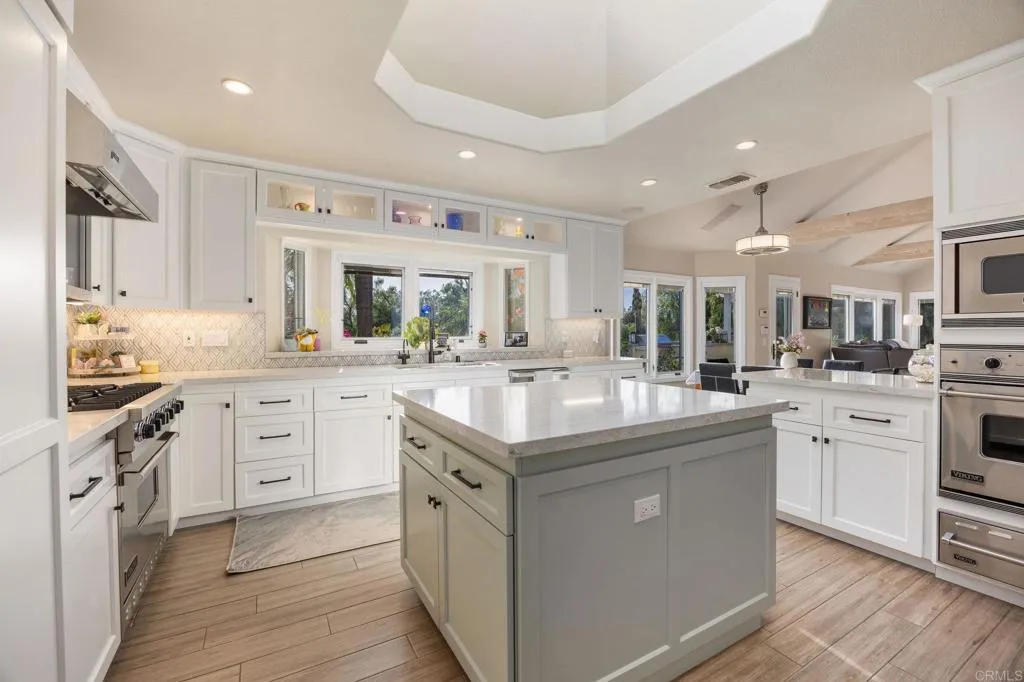 https://cdn.realtyfeed.com/cdn/127/306706536/230d279abadf283b0462cdcc5de22f30.webp