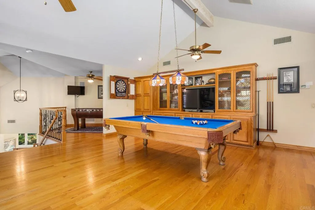 https://cdn.realtyfeed.com/cdn/127/306706536/47cfbc25ceef345903830ef352ffc7e8.webp