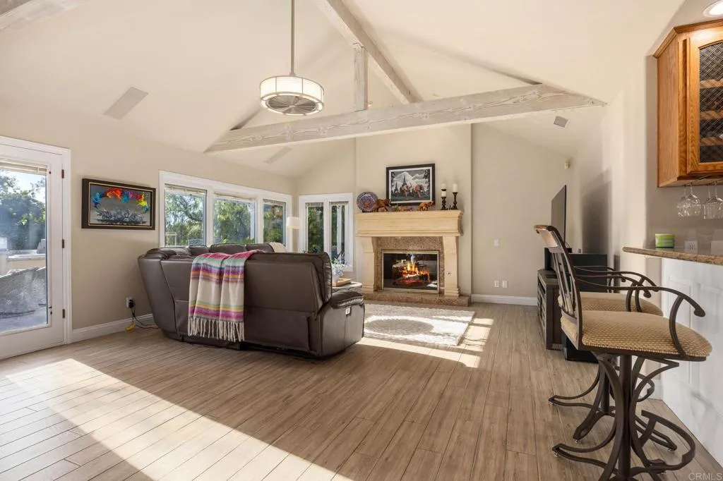 https://cdn.realtyfeed.com/cdn/127/306706536/4a32866c7cb42ecbea4780403f12b86d.webp