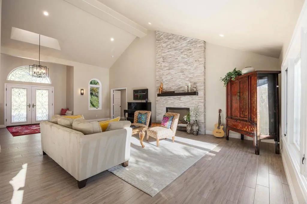 https://cdn.realtyfeed.com/cdn/127/306706536/6d029dfd5c911c36abfc945d0f5f3422.webp