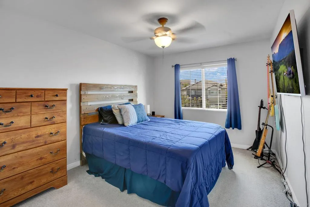 https://cdn.realtyfeed.com/cdn/127/306706548/38248dfdb21e0f6c7bd2923d89d51b1c.webp