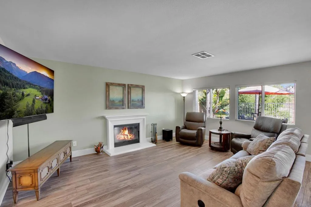https://cdn.realtyfeed.com/cdn/127/306706548/422f721edab51b2af9f5238551060169.webp