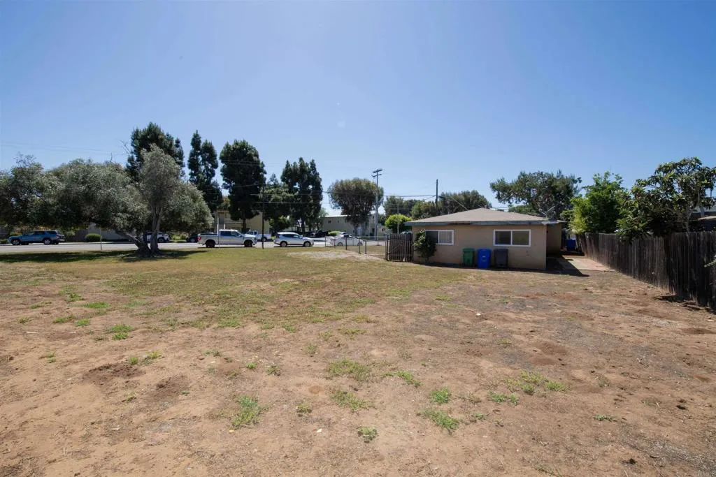 https://cdn.realtyfeed.com/cdn/127/306706597/155f4dfcaa3d7ba551b4d10b022ce2b9.webp