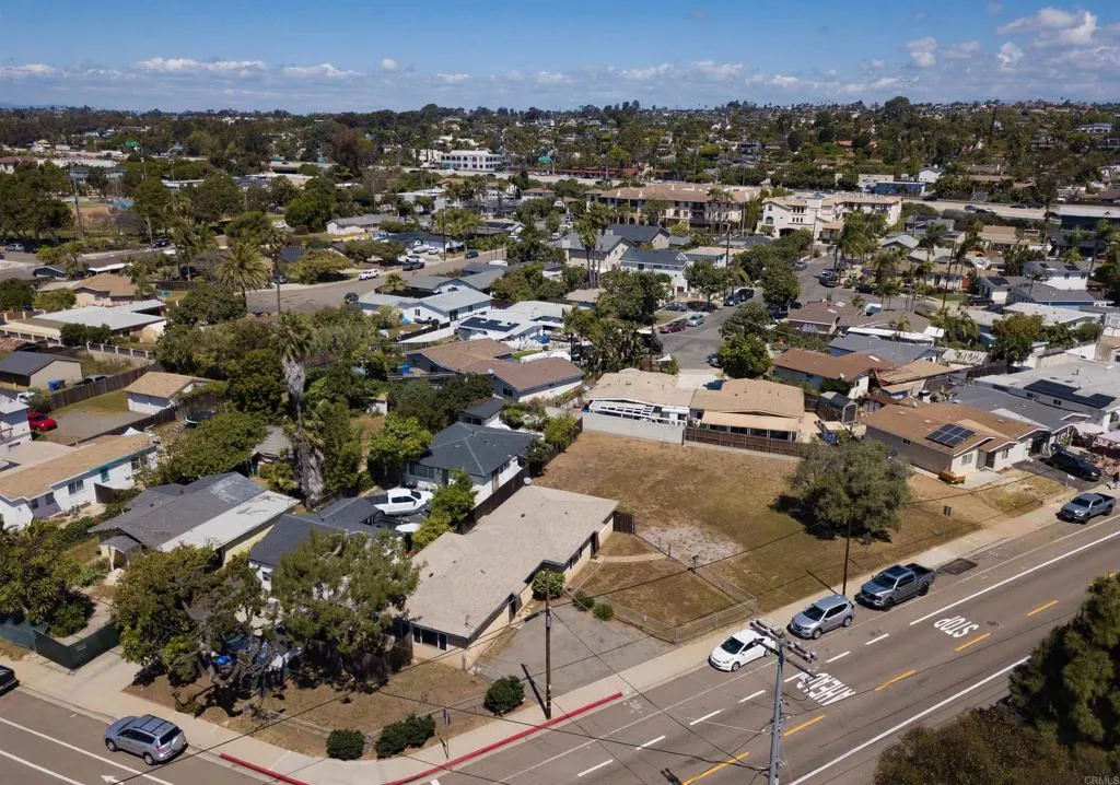 https://cdn.realtyfeed.com/cdn/127/306706597/56eb6a75d64f72cbed11800846a7ef76.webp