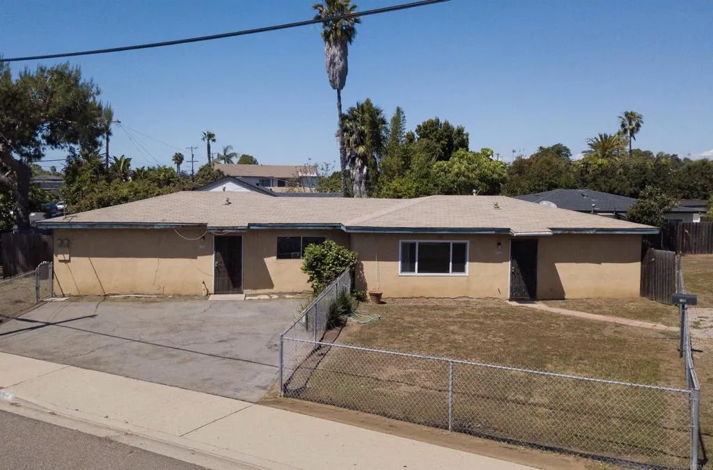 https://cdn.realtyfeed.com/cdn/127/306706597/a635726dc05d889993f3ca2ab09410a3.webp